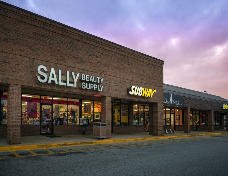 913 North Pky, Jackson, TN à louer - Photo du bâtiment - Image 3 de 3