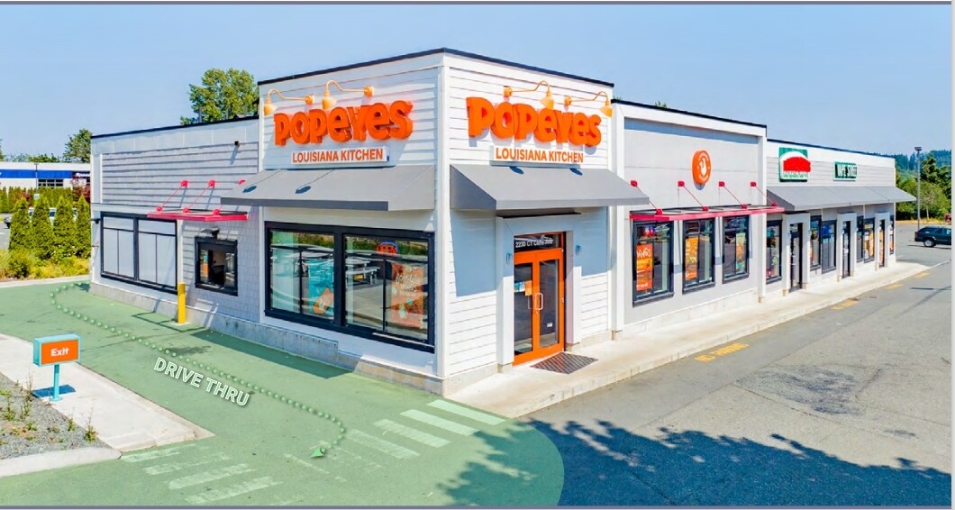 2230 Cliffe Ave, Courtenay, BC for sale Building Photo- Image 1 of 1