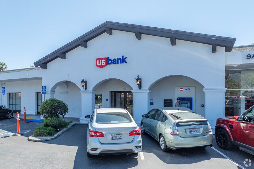 3435-3463 State St, Santa Barbara, CA à vendre - Photo du bâtiment - Image 3 de 14