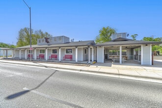 699 E Sheldon St, Prescott, AZ for lease Interior Photo- Image 2 of 13