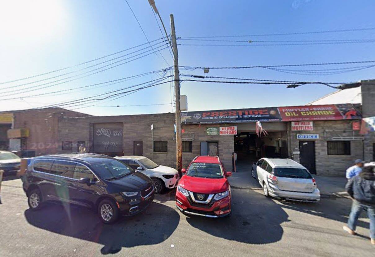 714-728 Chester St, Brooklyn, NY à vendre Photo du bâtiment- Image 1 de 8