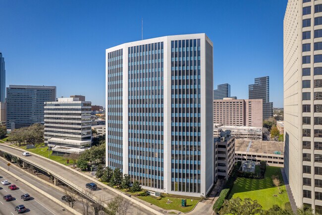More details for 2100 West Loop South, Houston, TX - Coworking for Lease