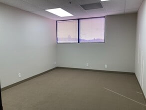 2245 1st St, Simi Valley, CA for lease Interior Photo- Image 1 of 3