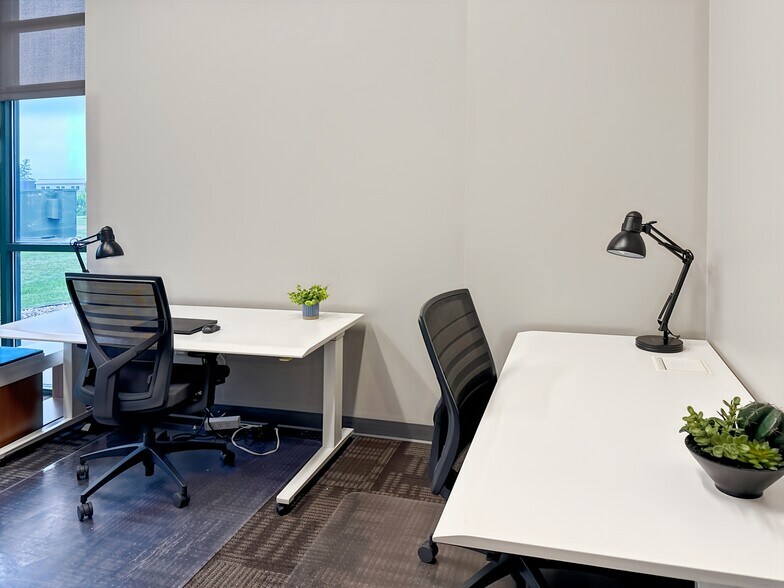 1025 Quinn Dr, Waunakee, WI à louer - Photo intérieure - Image 2 de 9