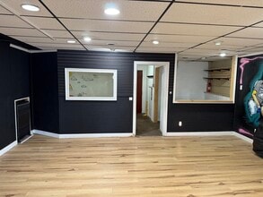 1202 S Washington Ave, Lansing, MI for lease Interior Photo- Image 2 of 3