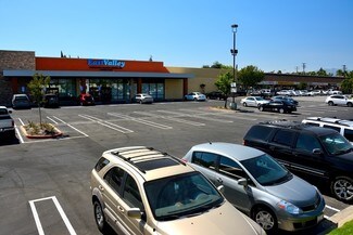 Plus de détails pour 1555 S Garey Ave, Pomona, CA - Vente au détail à louer