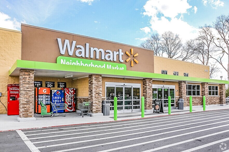 4110 Shallowford Rd, Chattanooga, TN à louer - Photo du bâtiment - Image 1 de 6