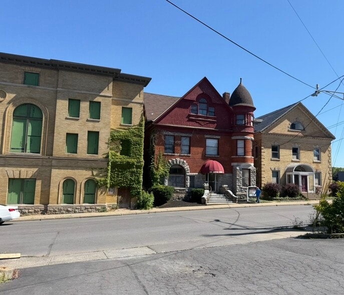 1 Hopper St, Utica, NY for sale - Building Photo - Image 3 of 23