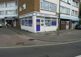 82-86 Cove Rd, Farnborough for lease Building Photo- Image 2 of 3