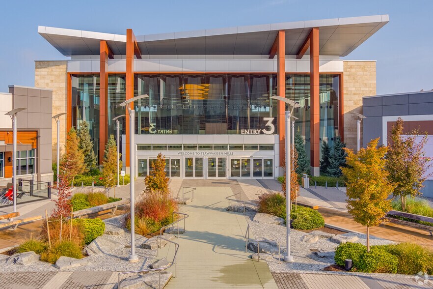 5000 Canoe Pass Way, Delta, BC à vendre - Photo du bâtiment - Image 1 de 1