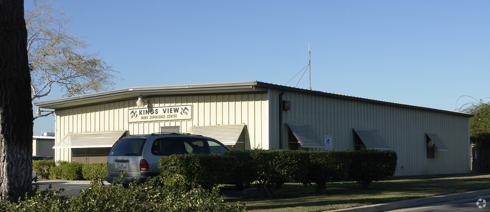 100 Airpark Rd, Atwater, CA à vendre - Photo du bâtiment - Image 2 de 2