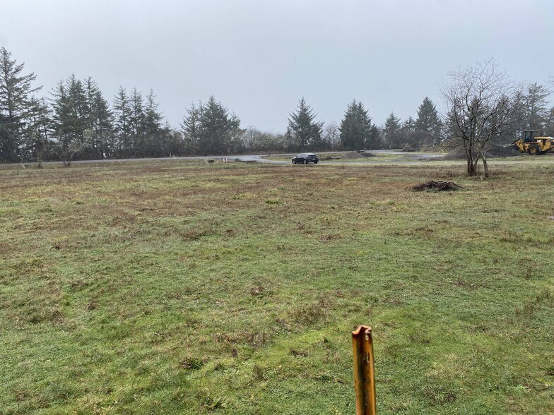 2 Hughes ln, Ilwaco, WA à louer - Photo du bâtiment - Image 2 de 4