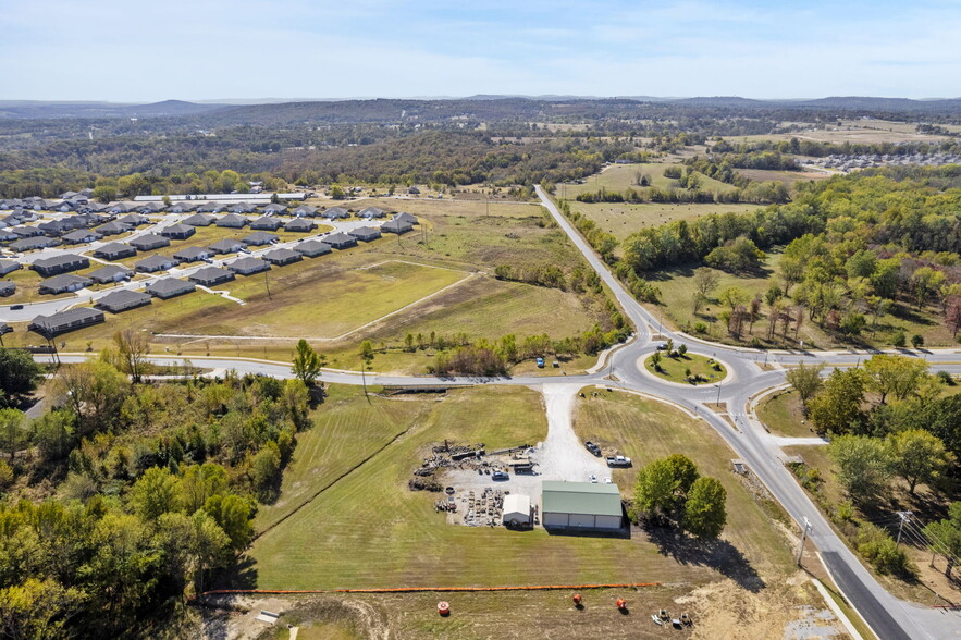 4890 Horn Ln, Springdale, AR for sale - Building Photo - Image 3 of 20