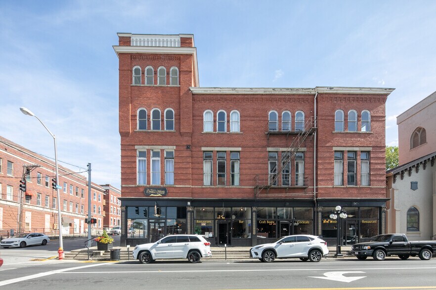 101 S Main St, Winchester, KY à vendre - Photo du bâtiment - Image 2 de 16