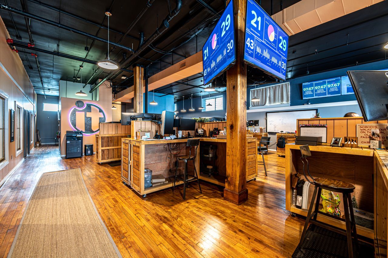 16 Emory Pl, Knoxville, TN 37917 - Unit 100  & 200 -  - Interior Photo - Image 1 of 28