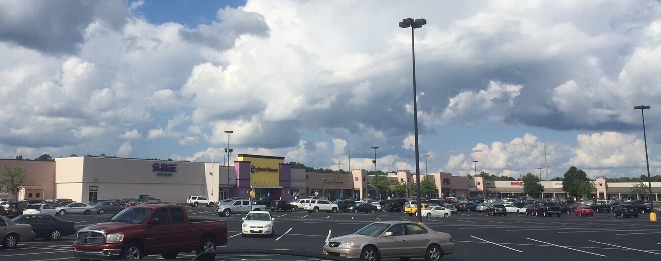 2300-2600 Pepperell Pky, Opelika, AL à louer Photo du bâtiment- Image 1 de 7