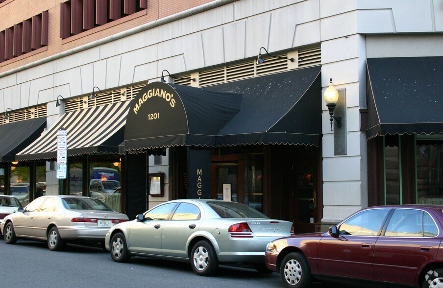 1219 Filbert St, Philadelphia, PA for lease - Building Photo - Image 2 of 21