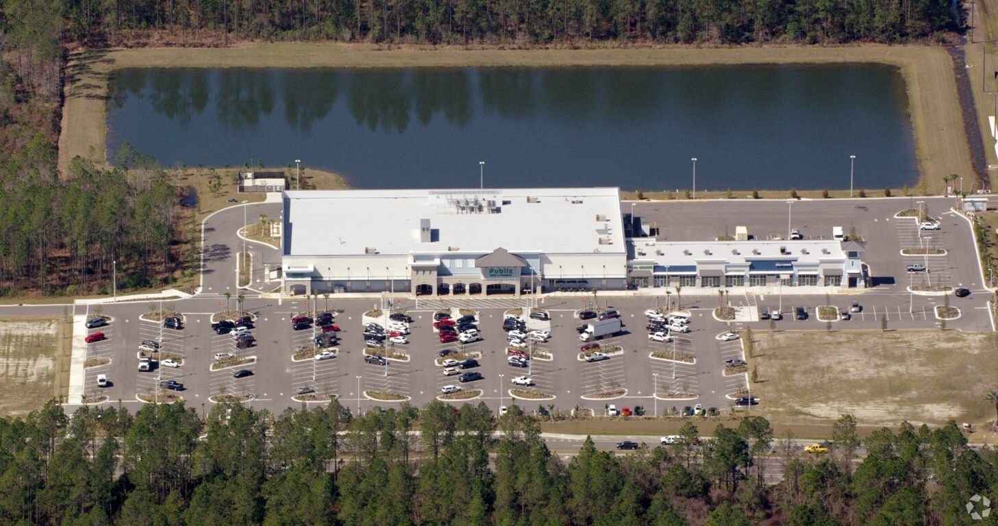 205 Rivertown Shops Dr, Saint Johns, FL for lease Primary Photo- Image 1 of 13