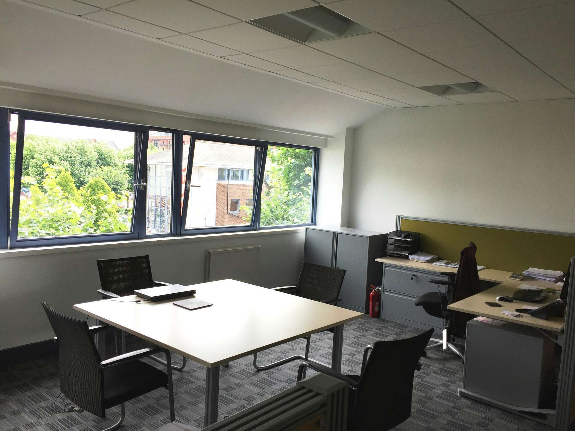 Brigantine Pl, Cardiff for lease Interior Photo- Image 1 of 3