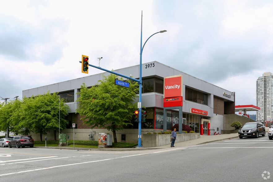 3975 North Rd, Burnaby, BC for lease - Primary Photo - Image 1 of 2