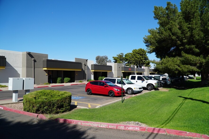 325 S Westwood St, Mesa, AZ for lease - Building Photo - Image 2 of 4