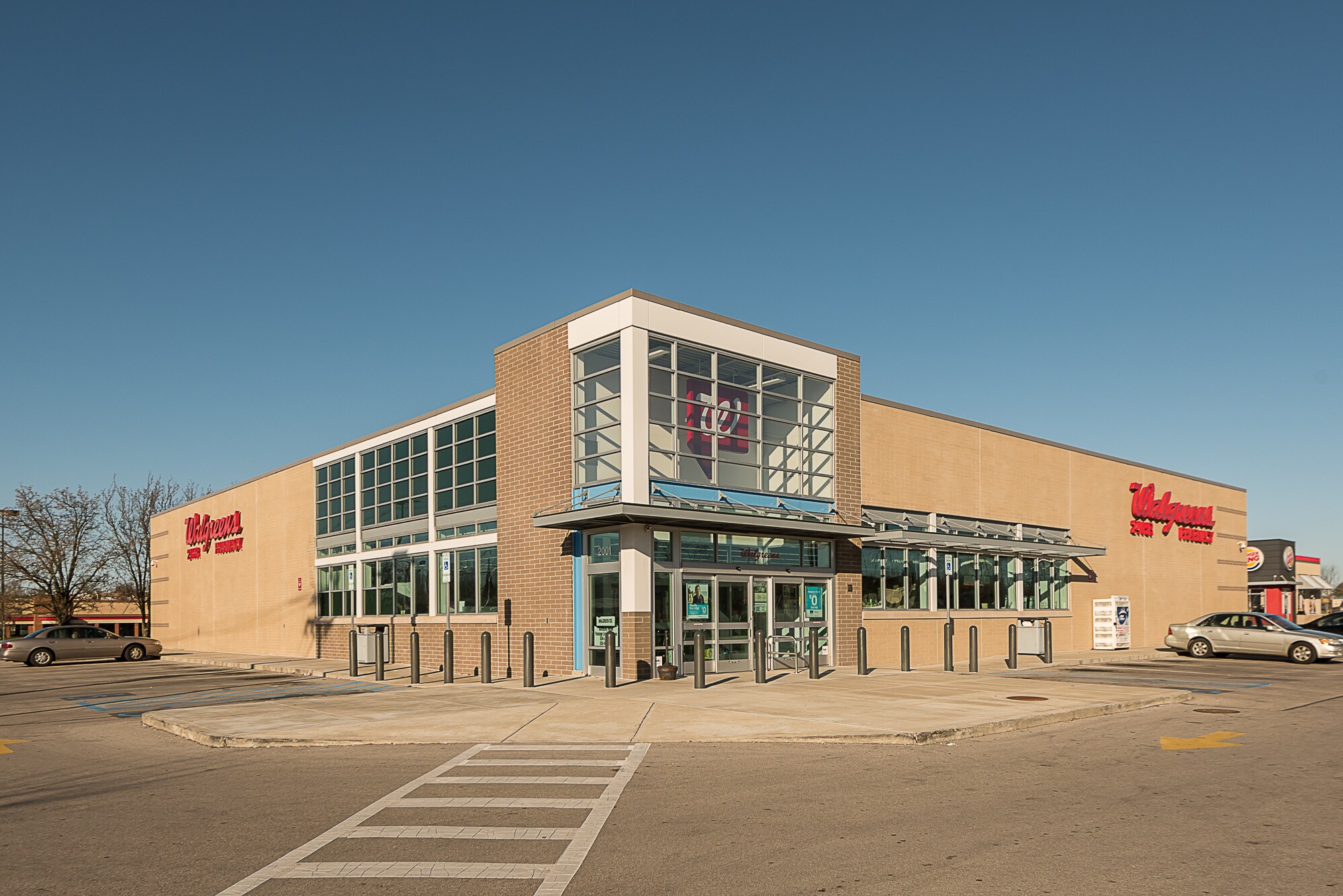 2001 Harrodsburg Rd, Lexington, KY for sale Building Photo- Image 1 of 1