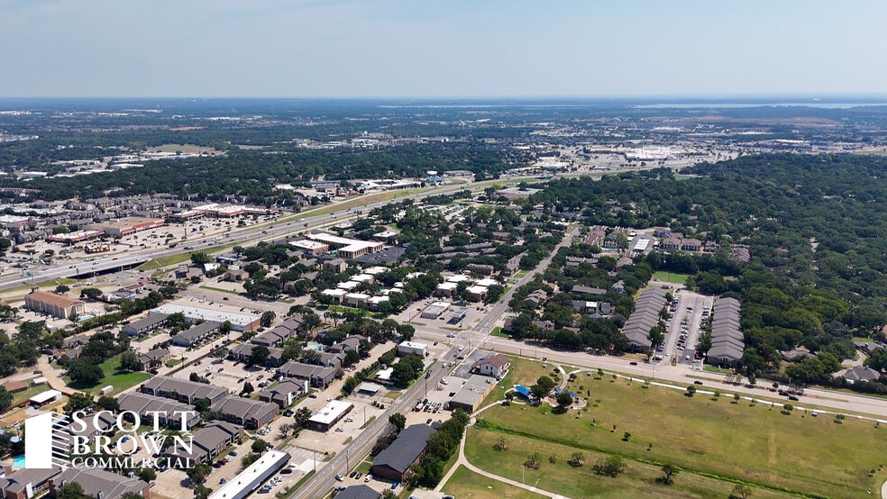 638 Londonderry Ln, Denton, TX for lease - Building Photo - Image 2 of 35