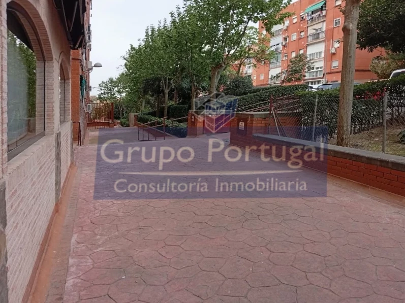 Multifamily in Madrid, Madrid for sale Primary Photo- Image 1 of 4