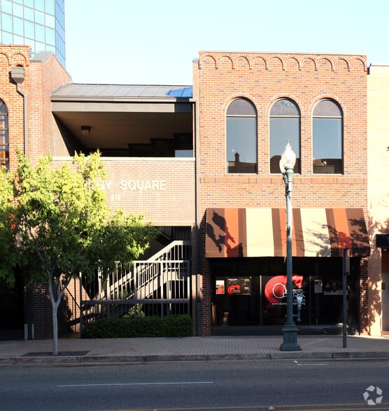 212 Texas St, Shreveport, LA for lease - Building Photo - Image 2 of 5