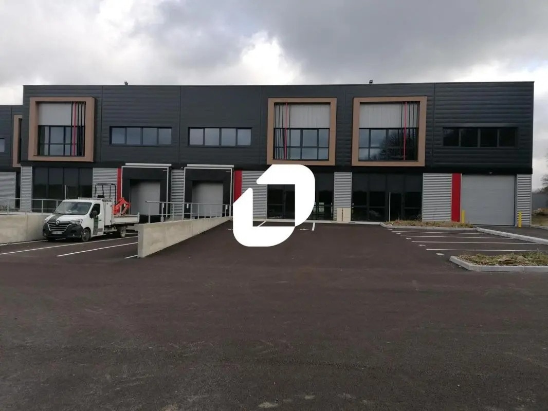 4 Impasse Joséphine Baker, Saint-Laurent-de-Mure for lease Building Photo- Image 1 of 10