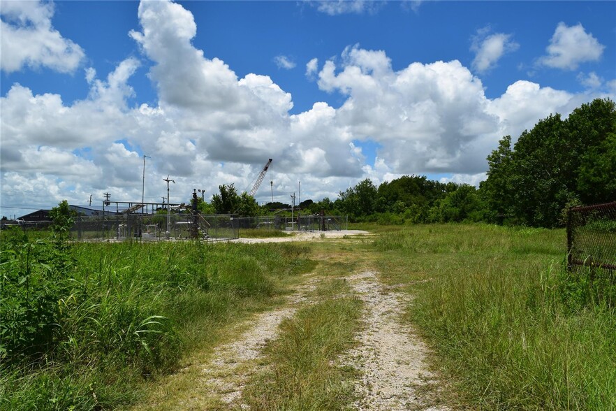 Highway 35, Pearland, TX à vendre - Photo du b timent - Image 2 de 10