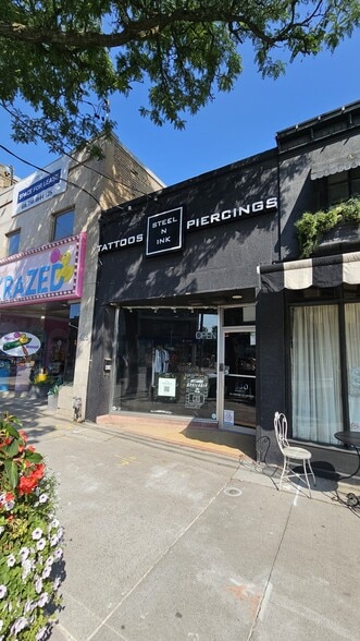 424 Eglinton Ave W, Toronto, ON for lease - Building Photo - Image 3 of 6