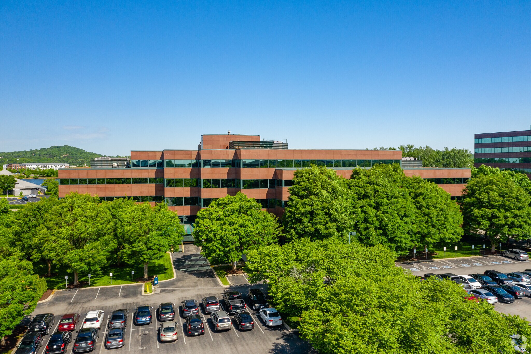 210-220 Athens Way, Nashville, TN for lease Primary Photo- Image 1 of 19