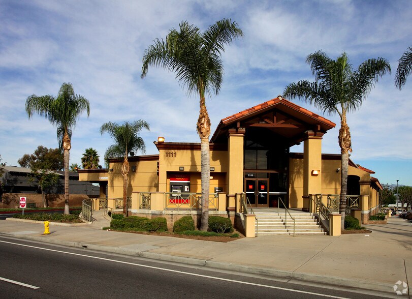 1111 W 6th St, Corona, CA for sale - Building Photo - Image 2 of 3