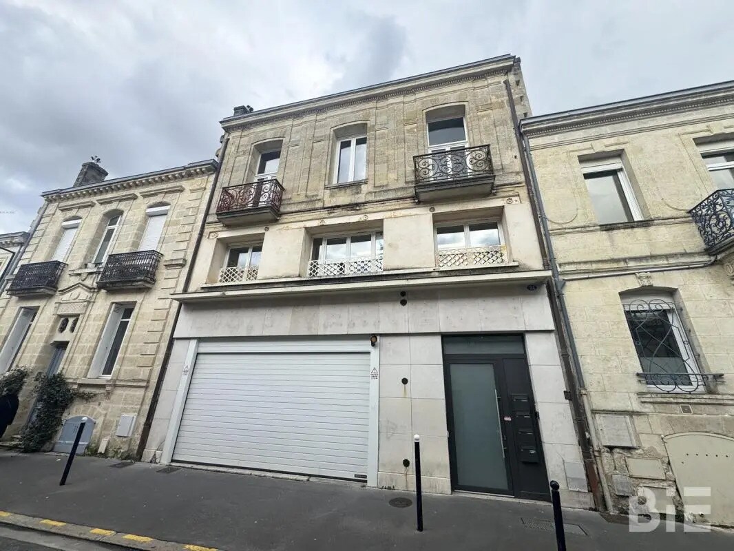 Office in Bordeaux for sale Building Photo- Image 1 of 12