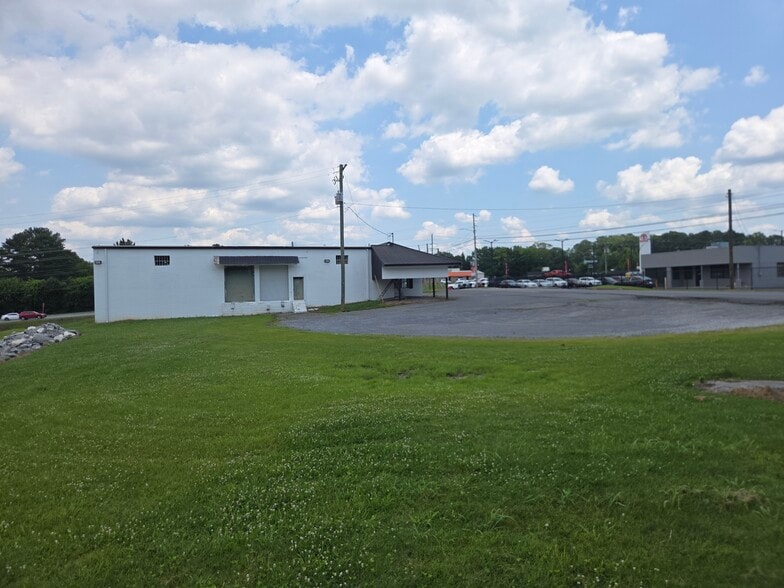 604 Sheridan Ave, Dalton, GA for sale - Building Photo - Image 2 of 28