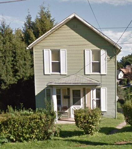 304 Plummer St, Oil City, PA for sale Primary Photo- Image 1 of 1