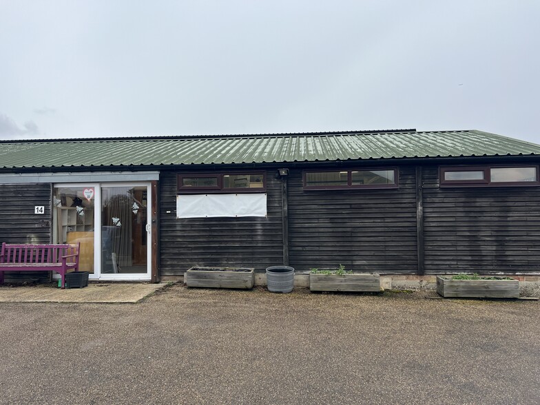 Norwood Hill Rd, Charlwood for lease - Building Photo - Image 1 of 1