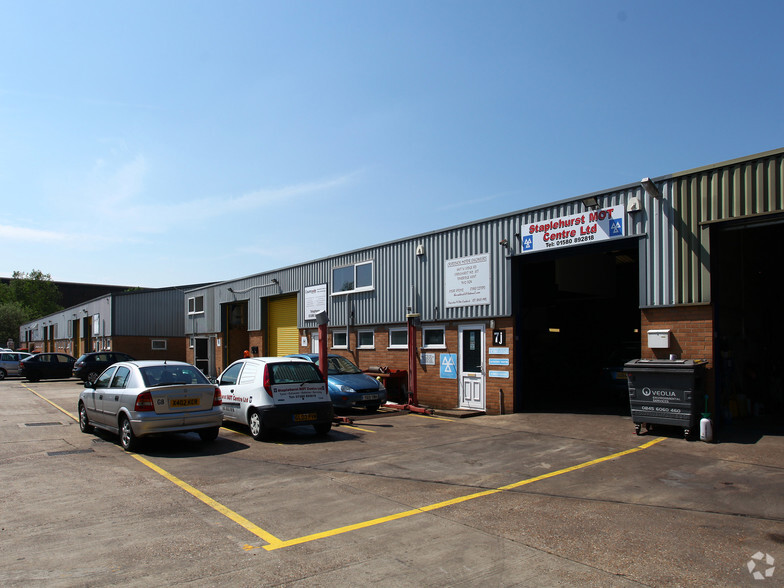 Lodge Rd, Staplehurst for lease - Primary Photo - Image 1 of 7