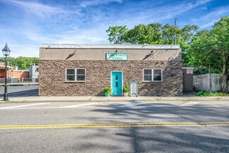 More details for 6 New York Ave, Sound Beach, NY - Retail for Sale