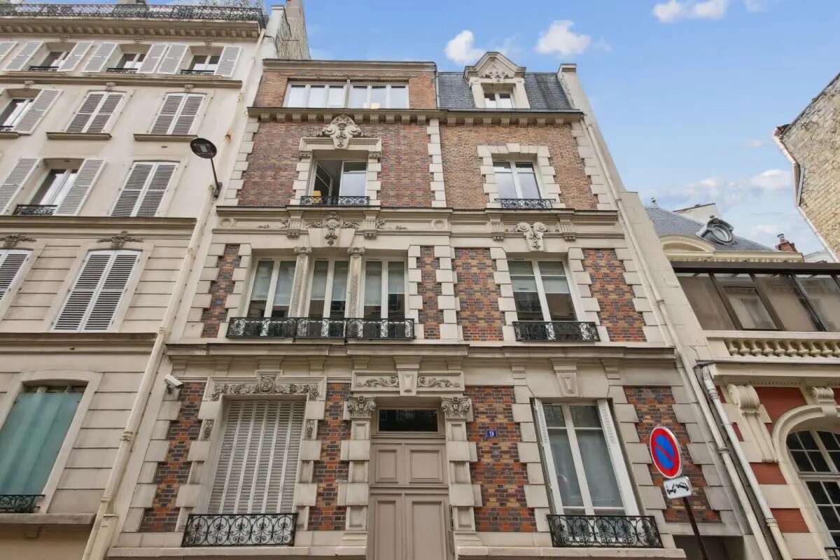 9 Rue Denis Poisson, Paris for lease Building Photo- Image 1 of 20