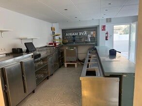 Retail in El Port de la Selva, Gerona for lease Interior Photo- Image 2 of 10