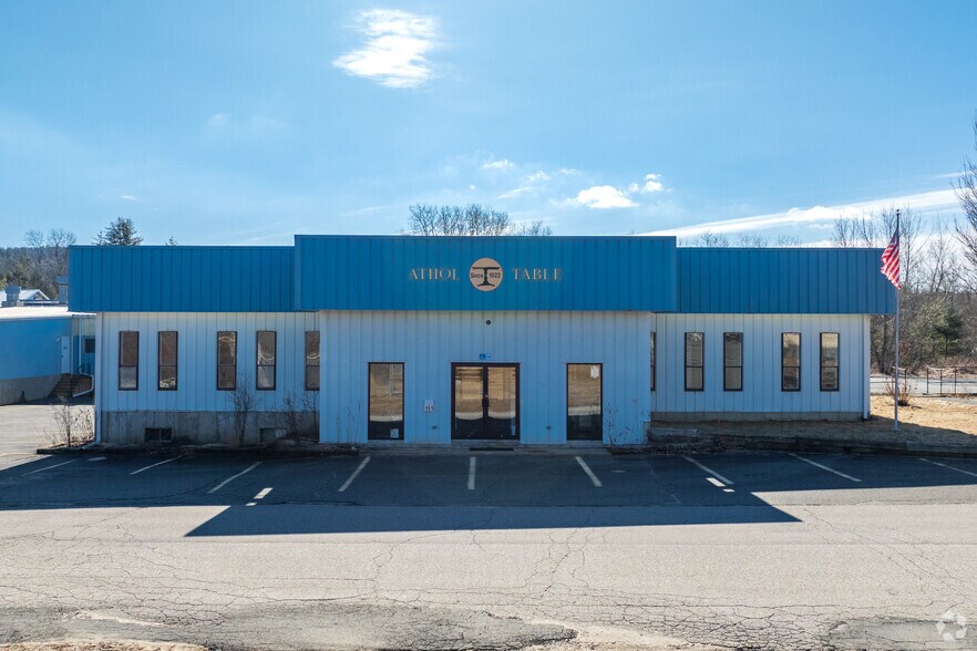 151 Harrison St, Athol, MA à vendre - Photo du bâtiment - Image 2 de 26