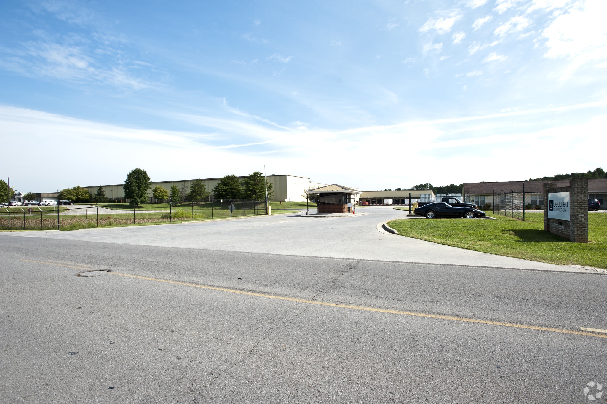 201 Princeton Blvd, Adairsville, GA for lease Primary Photo- Image 1 of 27