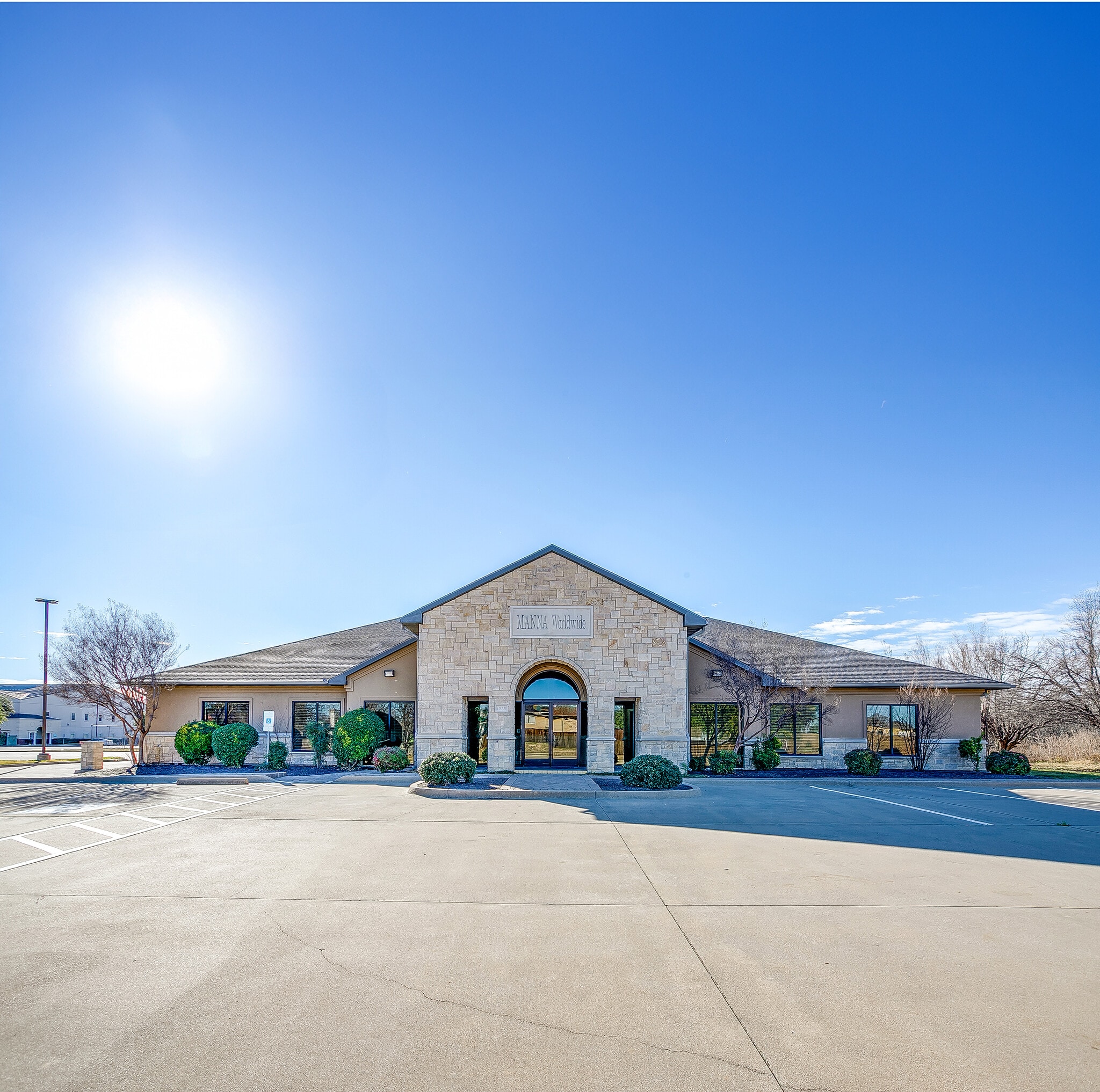 4255 W Risinger Rd, Fort Worth, TX for lease Primary Photo- Image 1 of 7