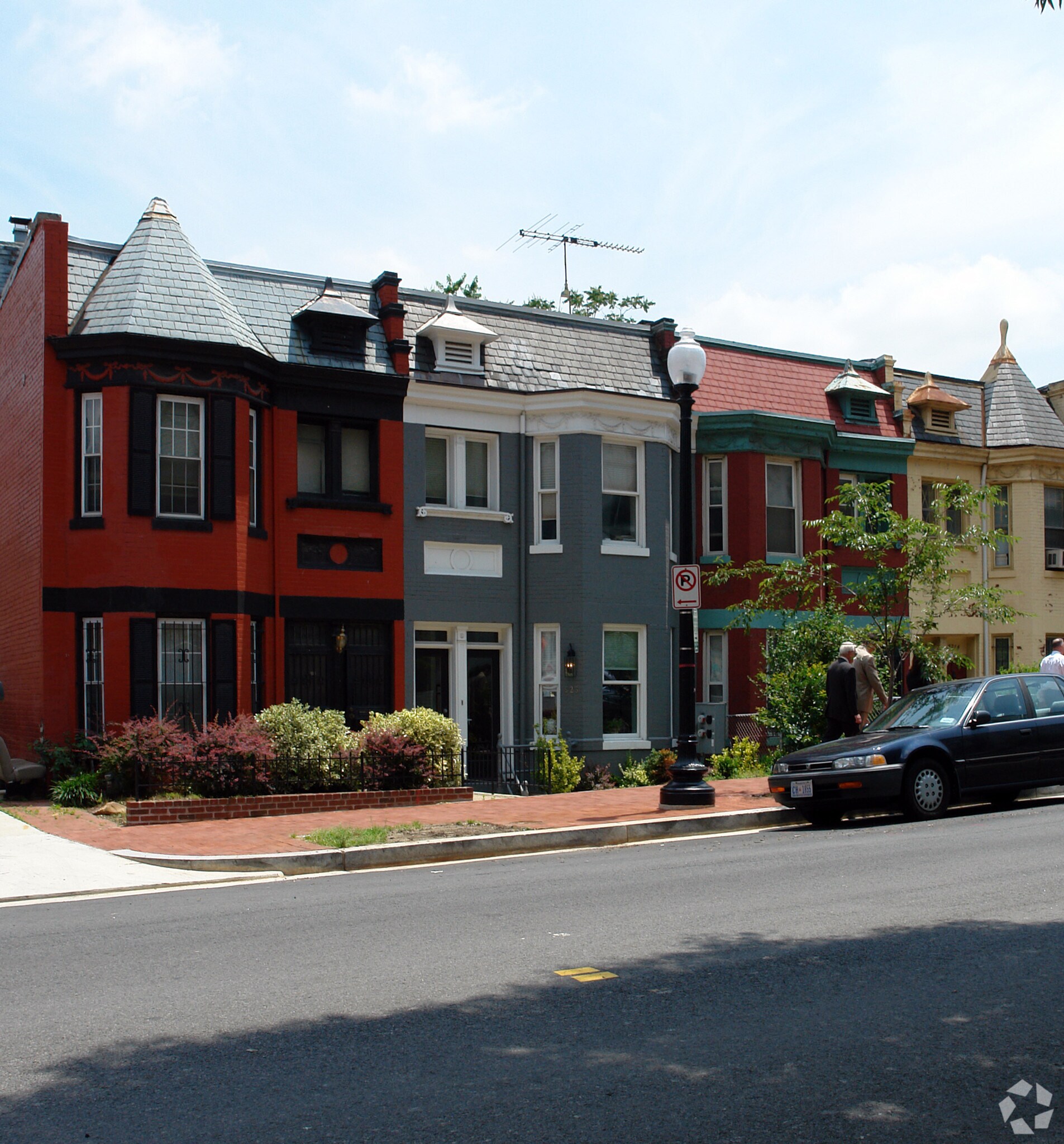 525 2nd St NE, Washington, DC à louer Photo principale- Image 1 de 52