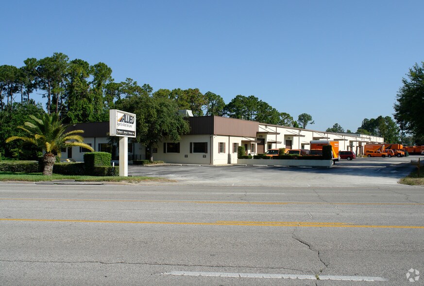 1640 Mason Ave, Daytona Beach, FL à louer - Photo du bâtiment - Image 2 de 7