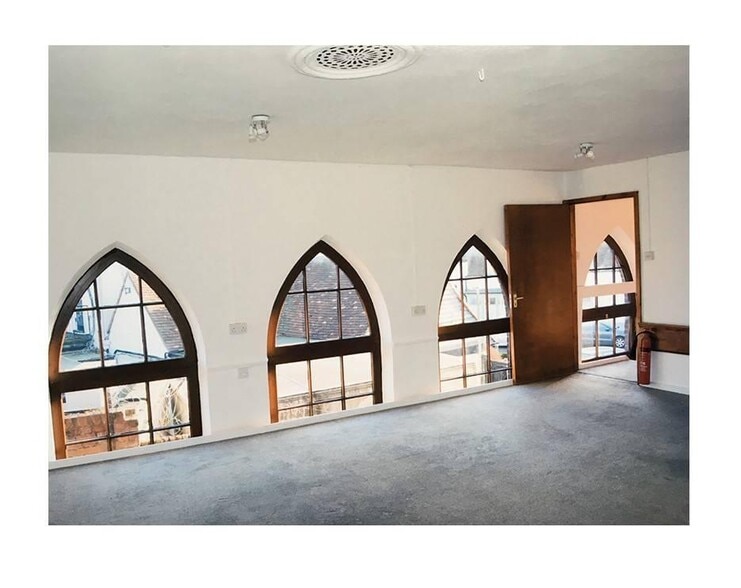 High St, Lane End for lease - Building Photo - Image 3 of 4