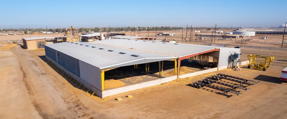 45 Danenberg Dr, El Centro, CA for sale - Building Photo - Image 3 of 5