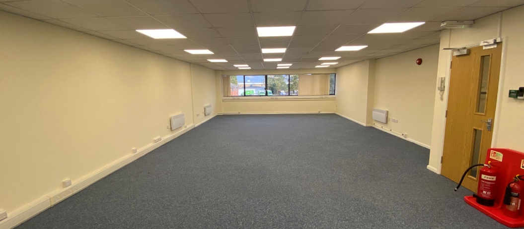Raynesway, Derby for lease Interior Photo- Image 1 of 3